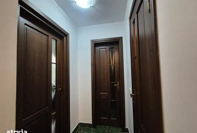 Apartament cu 3 camere decomandat în Central - 2