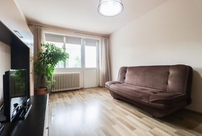Apartament cu 3 camere decomandat în Ferentari - 2