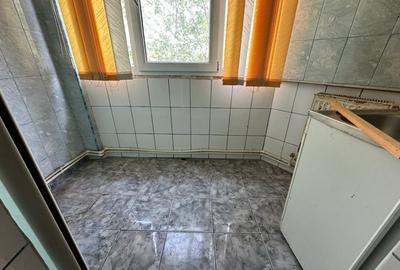 Apartament 2 camere confort 1 decomandat Calarasi 4 - 6