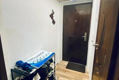 Apartament cu 2 camere semidecomandat în 1 Mai - 1