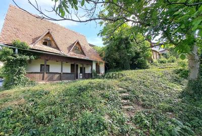 Casa individuala + teren 947 mp - 1