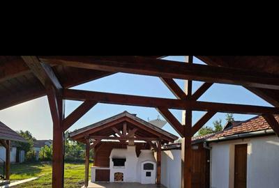 Casă cu 4 camere în Central - 2