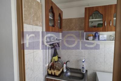 VANZARE GARSONIERA ZONA PARCULUI DRUMUL TABEREI I PRET IMBATABIL - 5