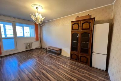 Obor-metrou, vanzare 2 camere decomandat, etaj 5, - 3