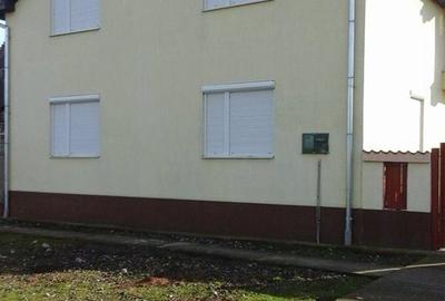 Casă cu 5 camere cu Teren 1503 Mp în Zărand - 9