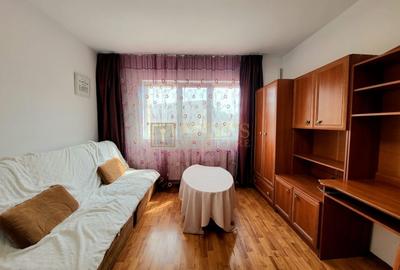 Garsonieră decomandată în Complex Studențesc - 2