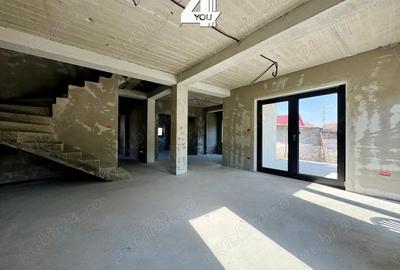 Casă cu 5 camere cu Teren 534 Mp în Central - 3