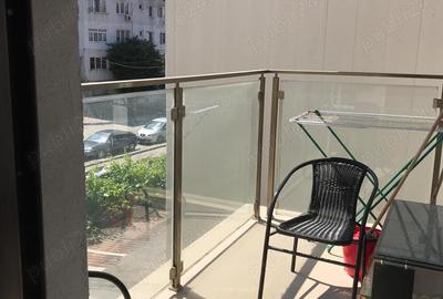 Apartament cu 2 camere semidecomandat în Năvodari