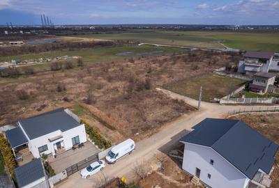 Teren Construcții intravilan de 400 mp, în Săftica - 7