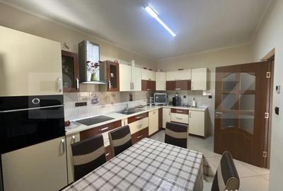 Casă cu 4 camere cu Teren 853 Mp în Păulești