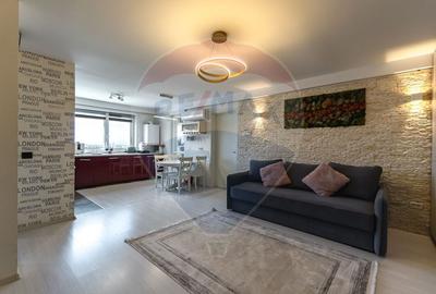 Apartament cu 3 camere semidecomandat, mobilat în Gării