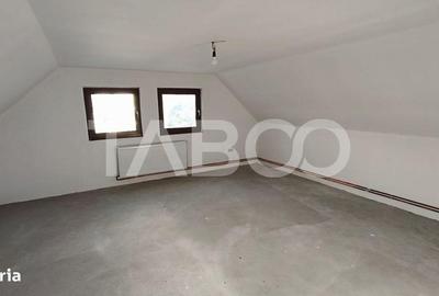 Casă cu 3 camere cu Teren 123 Mp în Pianu - 4