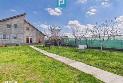 Casă cu 7 camere cu Canalizare în Șofronea - 8
