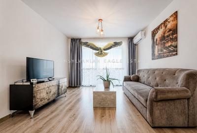 Apartament cu 3 camere decomandat, mobilat în Central