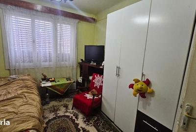 Casă cu 3 camere cu Teren 700 Mp în Central - 2