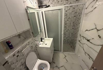 Apartament cu 3 camere decomandat în Central - 2