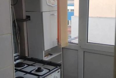 Inchiriez apartament 2 camere - 7