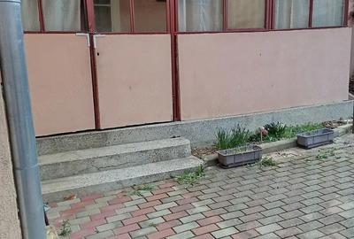 Casă cu 2 camere cu Teren 187 Mp în Central - 4