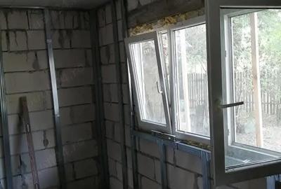 Casă cu 3 camere în 1 Decembrie - 5