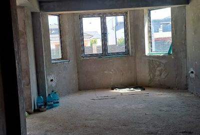 Casă individuală cu 5 camere cu Teren 400 Mp în Malu Mare - 4