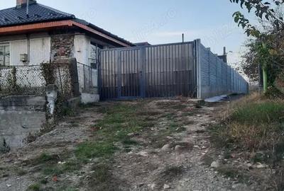Casă cu 4 camere în Onești - 8