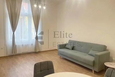 Apartament central cu o camera de vanzare - 2