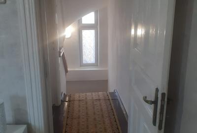 Decebal.Dristorului,vila cu 3 cam,subsol parter,et.1+mansarda,centrala,mobilata - 21