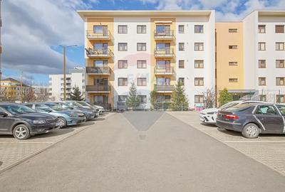 Apartament cu 3 camere decomandat, mobilat în Tractorul - 12