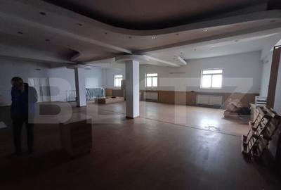 Spa?iu comercial de inchiriat, 150 mp, in zona Piata Mica Spa?iu comercial de inchiriat, 150 mp, in zona Piata Mica - 7