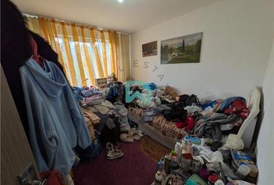 Apartament cu 4 camere decomandat în Dârste - 12