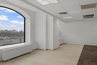 Spatiu comercial de inchiriat – Ultracentral, Piata Unirii, B-dul I.C. Bratianu - 12