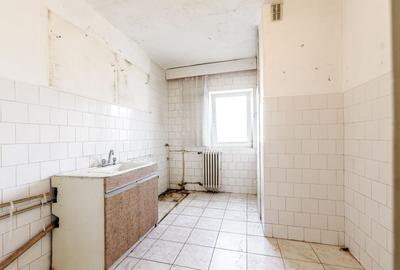 VANDUT ! Apartament accesibil cu 2 camere, în zona 500 Micalaca - 4