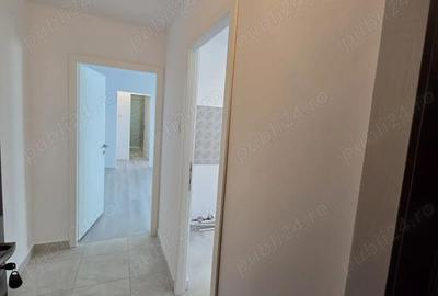 Apartament cu 2 camere decomandat în Roman - 7