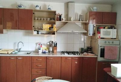 Casă cu 6 camere în Bucovăț - 5