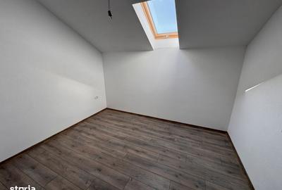 Casă cu 4 camere în Moșnița Veche - 7