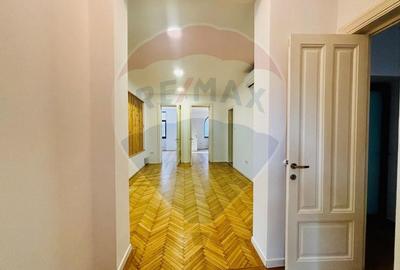 Duplex cu 10 camere cu Canalizare în Dorobanți - 3