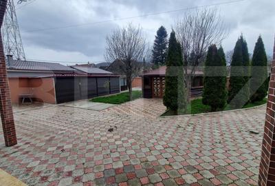 Casă individuală cu 6 camere cu Canalizare în Baciu - 2