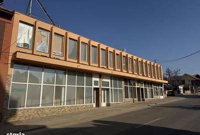 Spațiu comercial, de 560 mp, în Central - 6