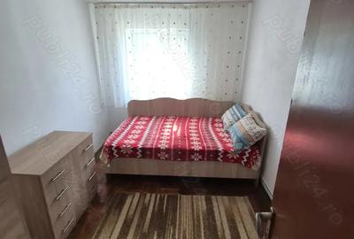 Inchiriez apartament 3 camere Targoviste