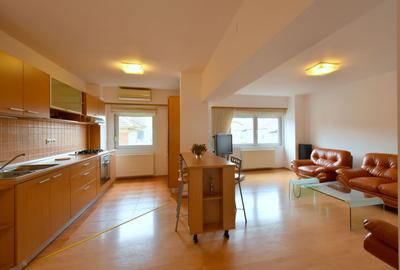 Apartament cu 3 camere semidecomandat, mobilat în Dorobanților - 5