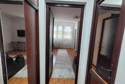 Garsoniera de inchiriat  | 32 mp | Balcon | Bdul Victoriei - 5