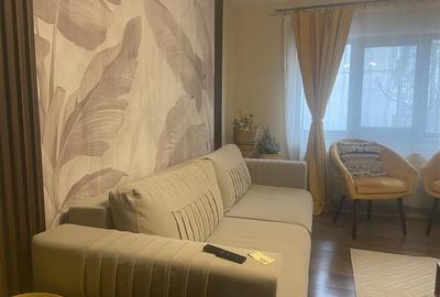 Apartament 3 camere , Zona Spitalul Judetean , et 2/4 , renovat , imbunatatit , - 3