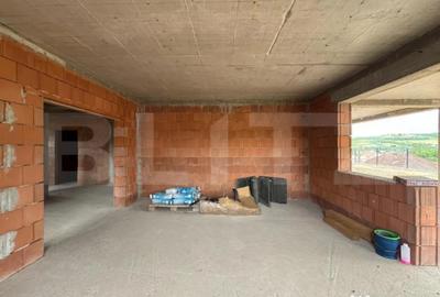 Casă cu 4 camere cu Teren 1760 Mp în Central - 15