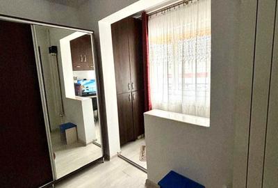 Apartament cu 3 camere semidecomandat, mobilat în Tomis Nord - 4