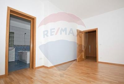 Apartament cu 3 camere semidecomandat, mobilat în Șoseaua Nordului - 1