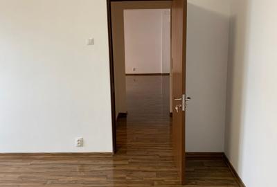 Apartament cu 2 camere semidecomandat în P-ța Unirii - 4