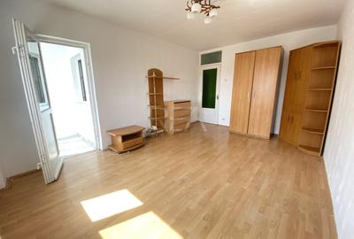 Garsonieră decomandată în Rahova - 2