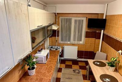 Apartament cu 2 camere decomandat în Casa de Cultură - 3