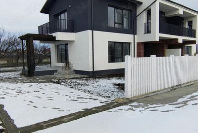 Casă cu Teren 250 Mp în Filipeștii de Târg - 8