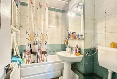 Apartament cu 4 camere decomandat în Lipovei - 4